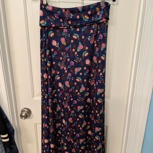 Small Lularoe Maxi
